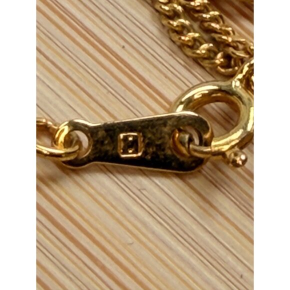 Vintage victorian style Gold-Tone Floral Oval Locket Necklace With Chain - Picture 4 of 12